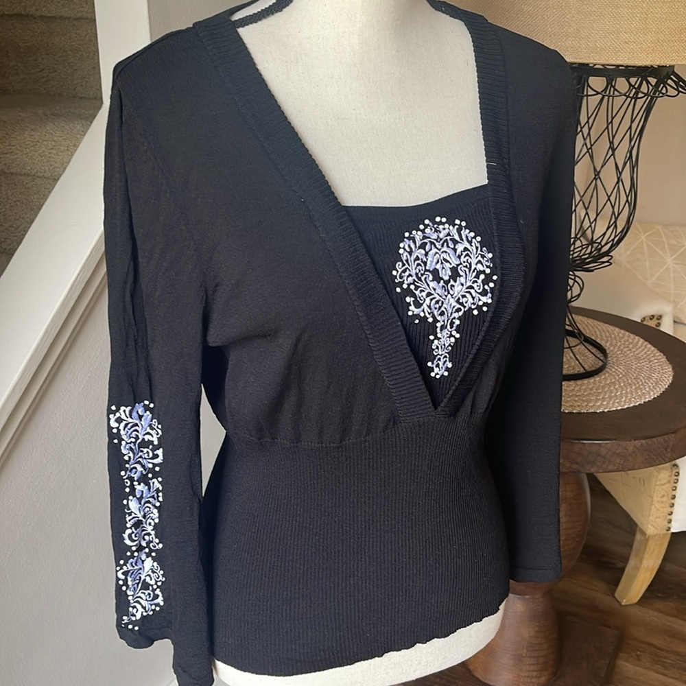 ninety Black Embroidered and Beaded 3/4 Length Bell Sleeve Top Size L Petite